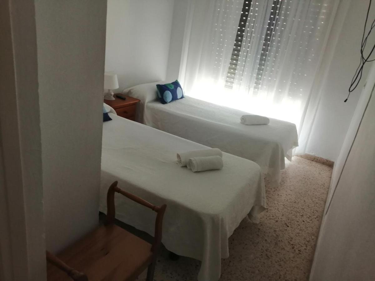 Готель Hostal La Parada Уельва Екстер'єр фото