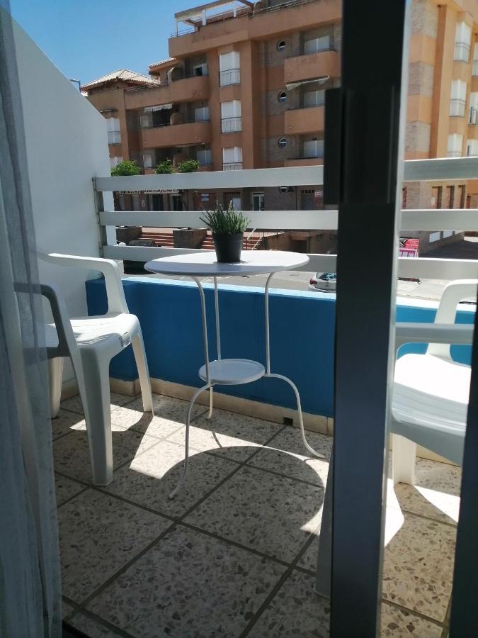 Готель Hostal La Parada Уельва Екстер'єр фото